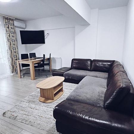 Apartament Dem Radulescu 3 Camere! Râmnicu Vâlcea Exterior foto