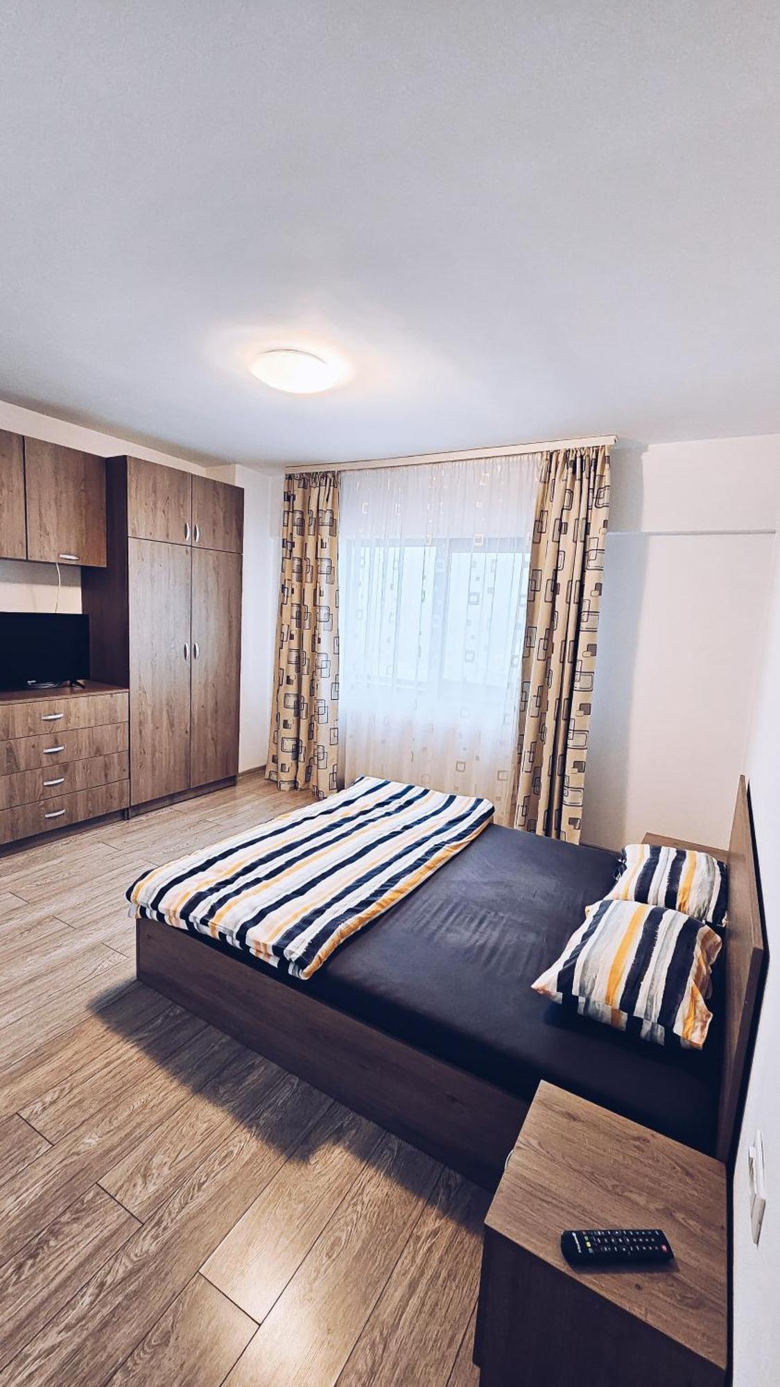 Apartament Dem Radulescu 3 Camere! Râmnicu Vâlcea Exterior foto